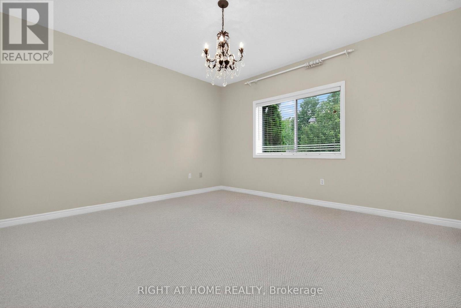 13 Thrushwood Drive, Barrie (400 West), Ontario  L4N 0Z1 - Photo 26 - S13439454