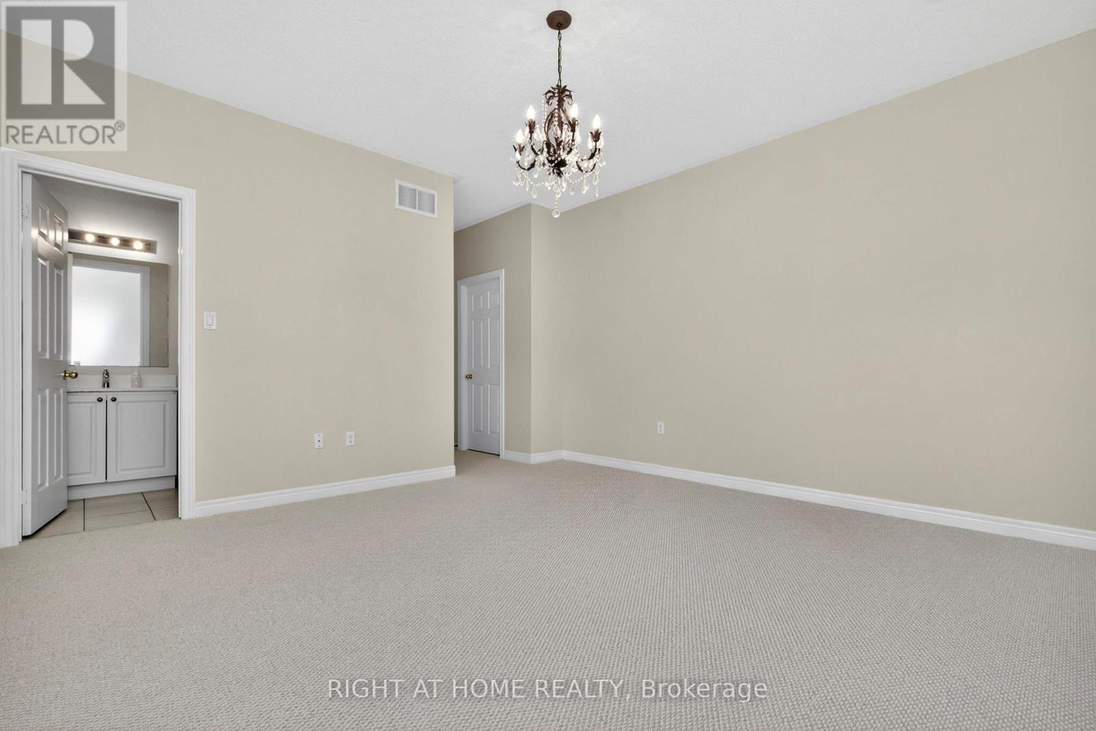 13 Thrushwood Drive, Barrie (400 West), Ontario  L4N 0Z1 - Photo 34 - S13439454