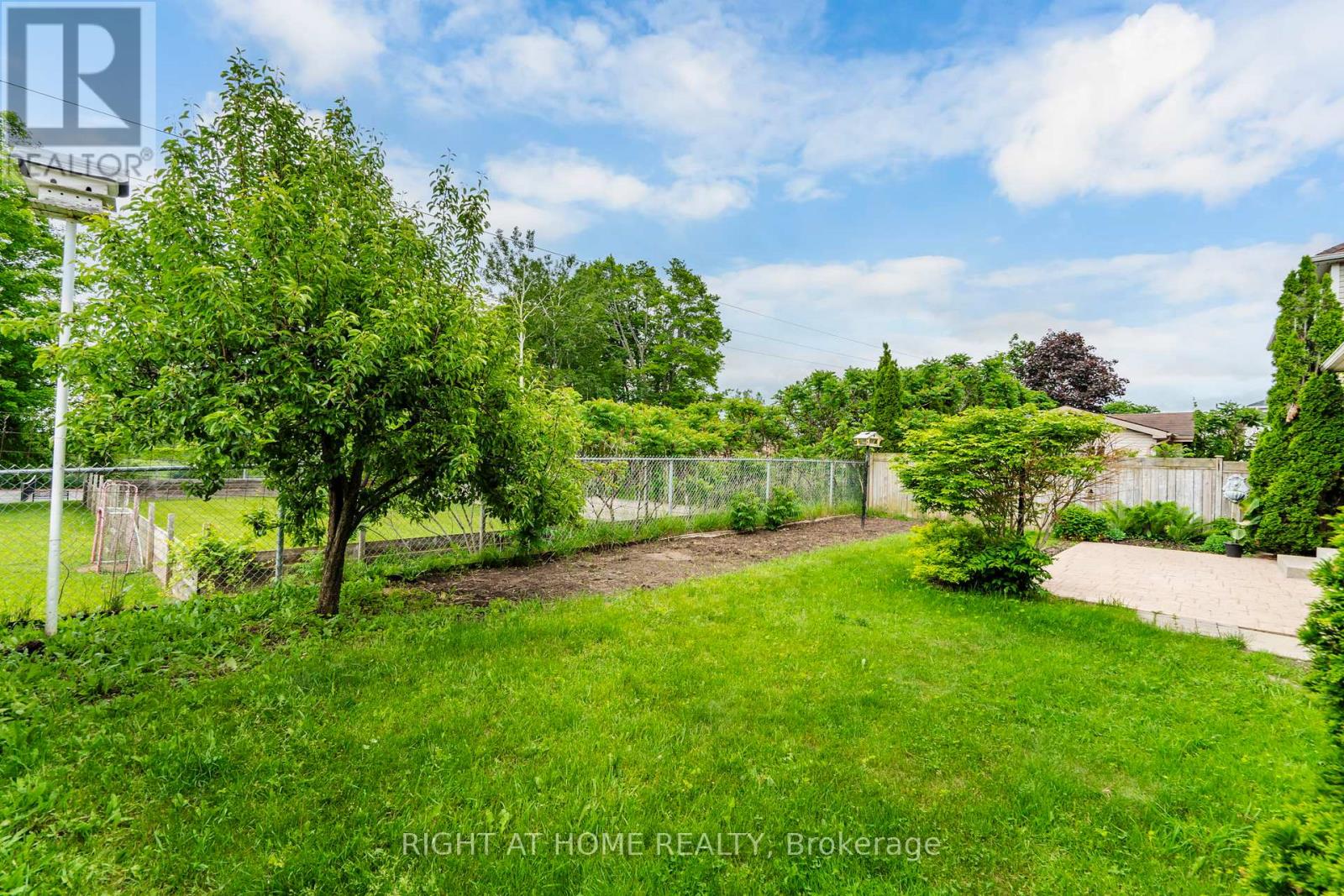 13 Thrushwood Drive, Barrie (400 West), Ontario  L4N 0Z1 - Photo 40 - S13439454