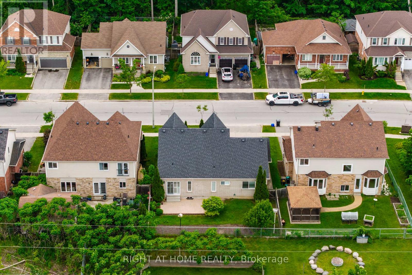 13 Thrushwood Drive, Barrie (400 West), Ontario  L4N 0Z1 - Photo 41 - S13439454