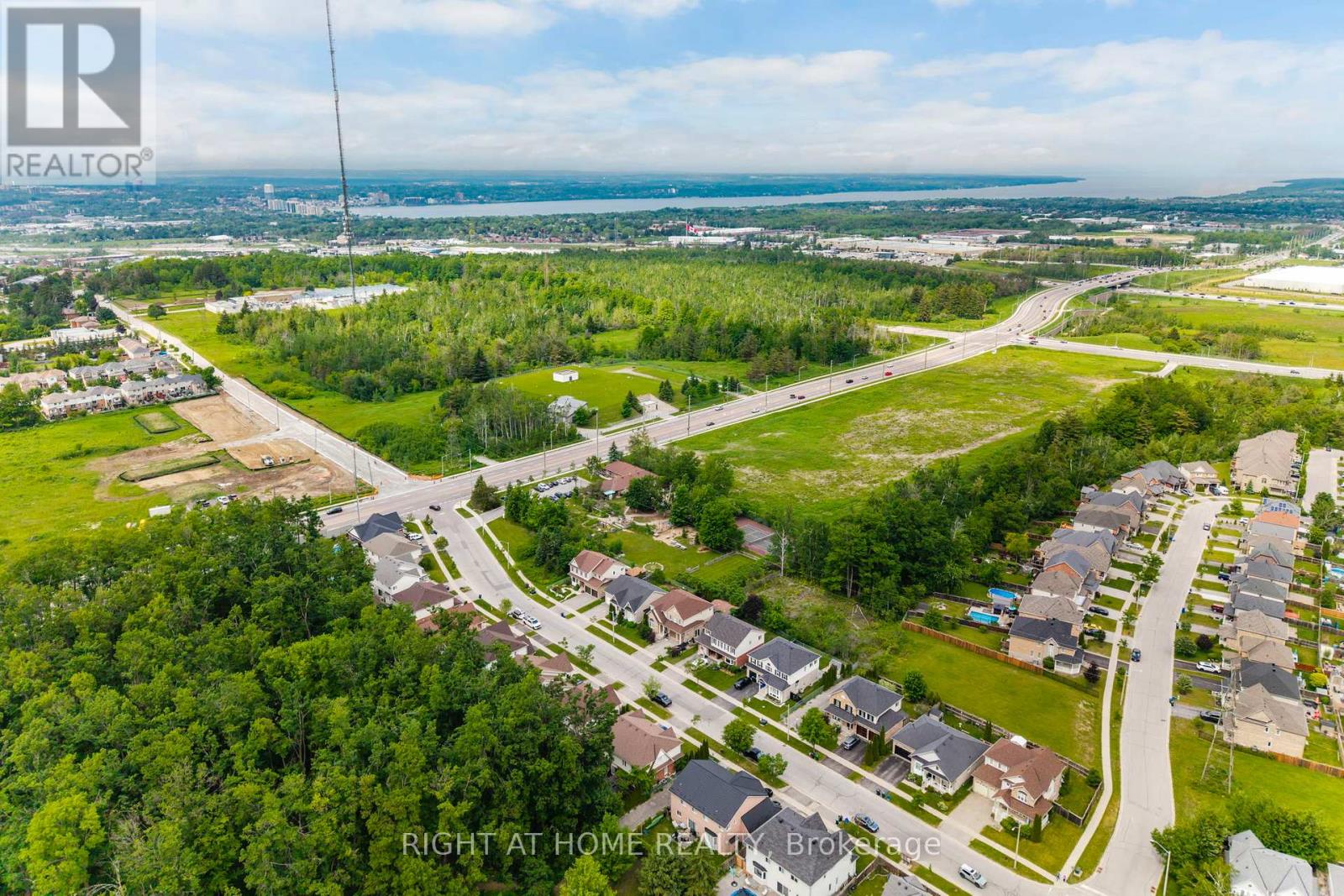 13 Thrushwood Drive, Barrie (400 West), Ontario  L4N 0Z1 - Photo 44 - S13439454