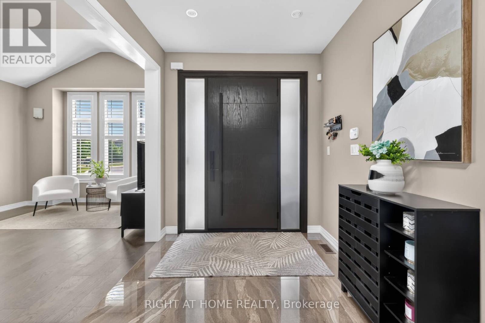 80 Sharpe Crescent, New Tecumseth, Ontario  L0G 1W0 - Photo 3 - N13439530