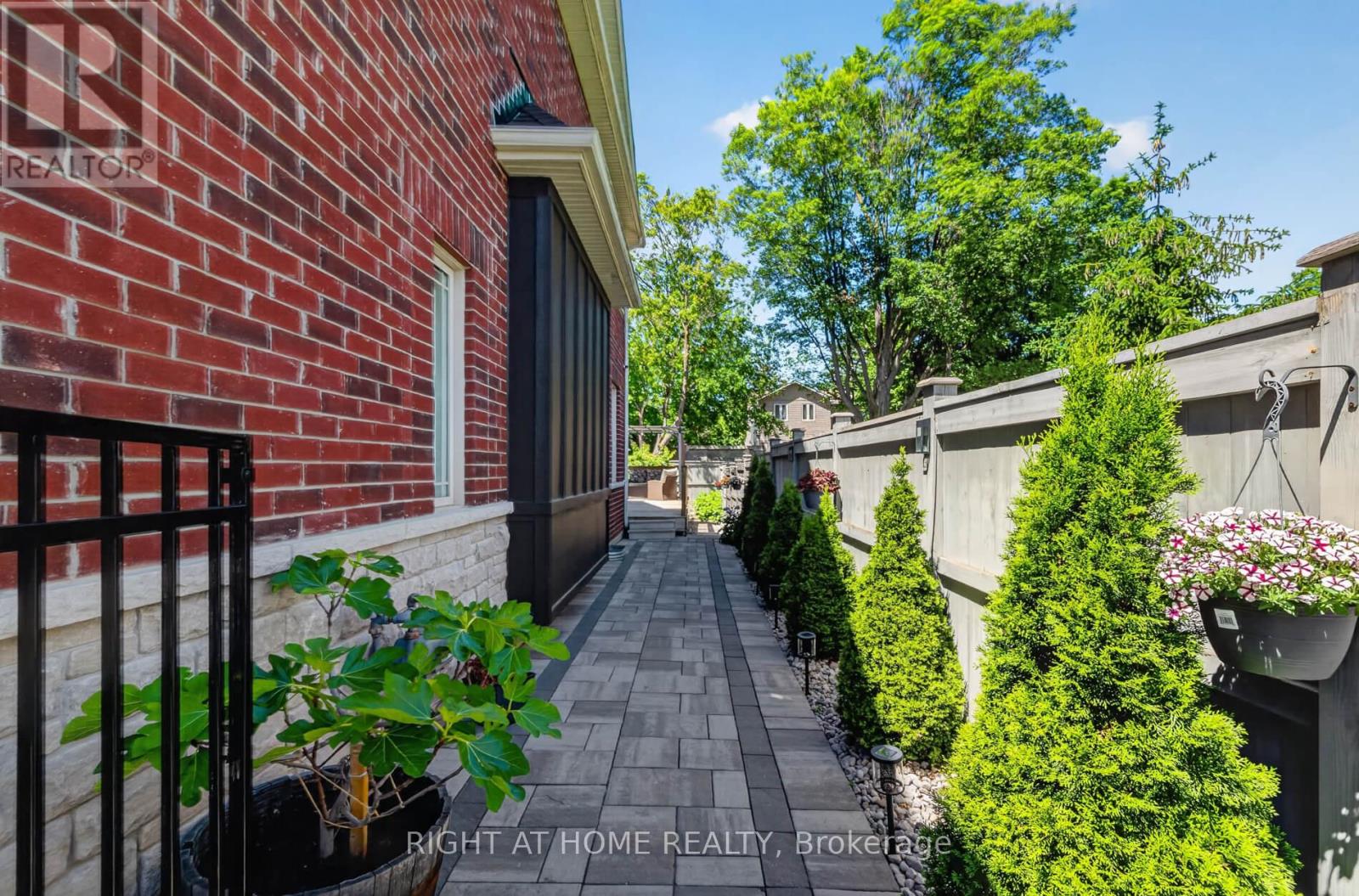 80 Sharpe Crescent, New Tecumseth, Ontario  L0G 1W0 - Photo 41 - N13439530