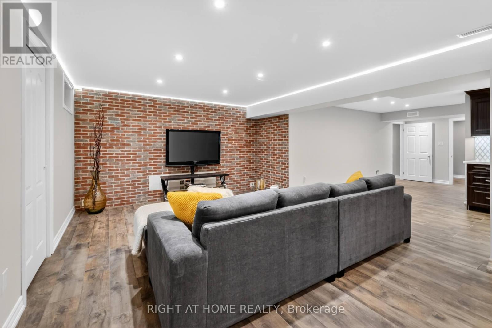 80 Sharpe Crescent, New Tecumseth, Ontario  L0G 1W0 - Photo 34 - N13439530