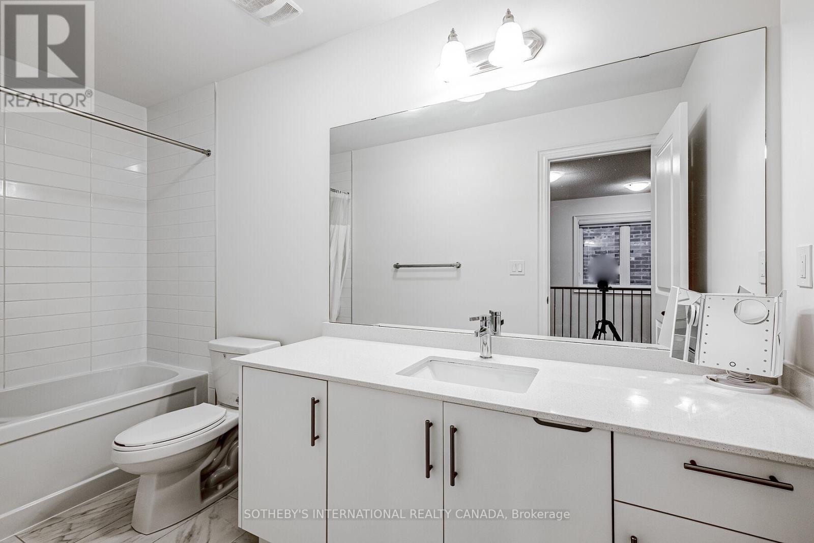 Upper - 36 Quinton Ridge, Brampton, Ontario L6Y 6J4 - Photo 21 - W13432472