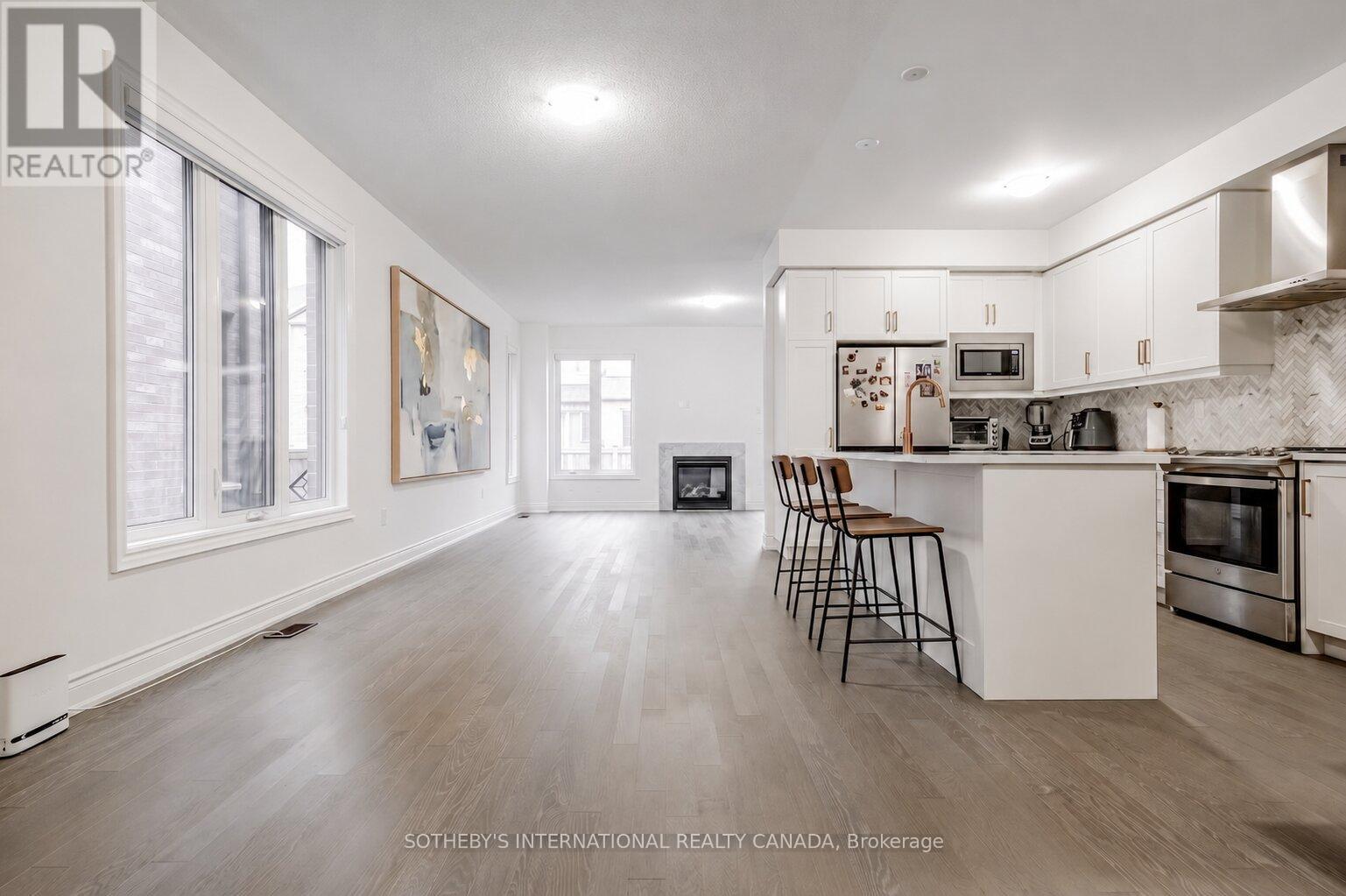 Upper - 36 Quinton Ridge, Brampton, Ontario L6Y 6J4 - Photo 6 - W13432472