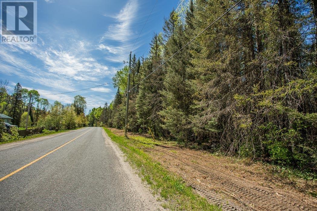 1416 Highway 532, Unorganized, Searchmont, Ontario P0S 1J0 - Photo 8 - SM261416