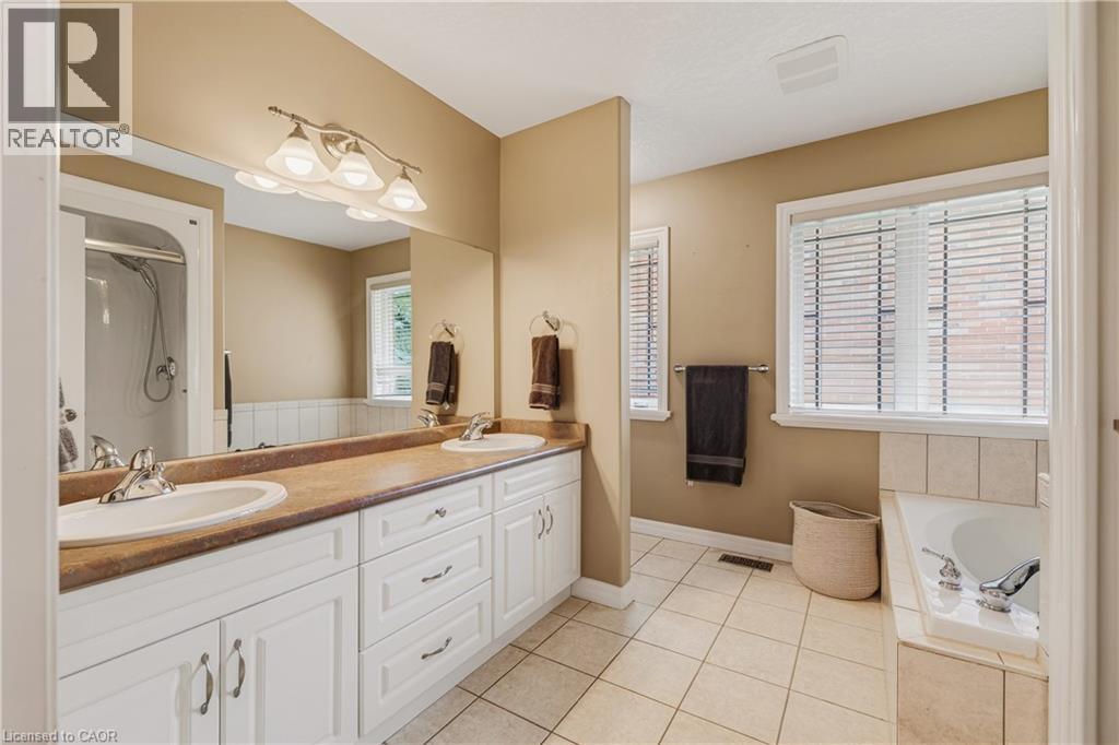 333 Deer Ridge Drive, Kitchener, Ontario  N2P 2K6 - Photo 20 - 40839379