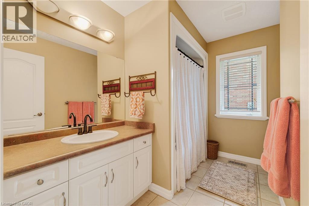 333 Deer Ridge Drive, Kitchener, Ontario  N2P 2K6 - Photo 23 - 40839379