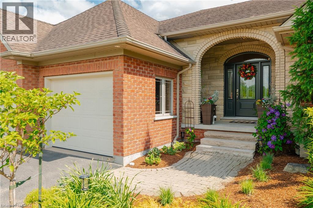 333 Deer Ridge Drive, Kitchener, Ontario  N2P 2K6 - Photo 3 - 40839379