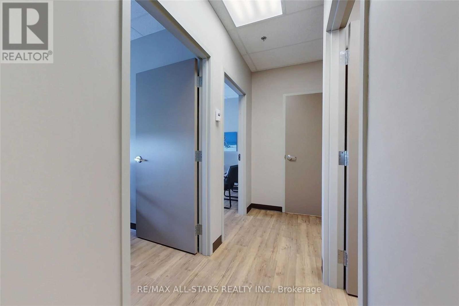 416 - 3075 Hospital Gate, Oakville, Ontario  L6M 1M1 - Photo 11 - W13439382