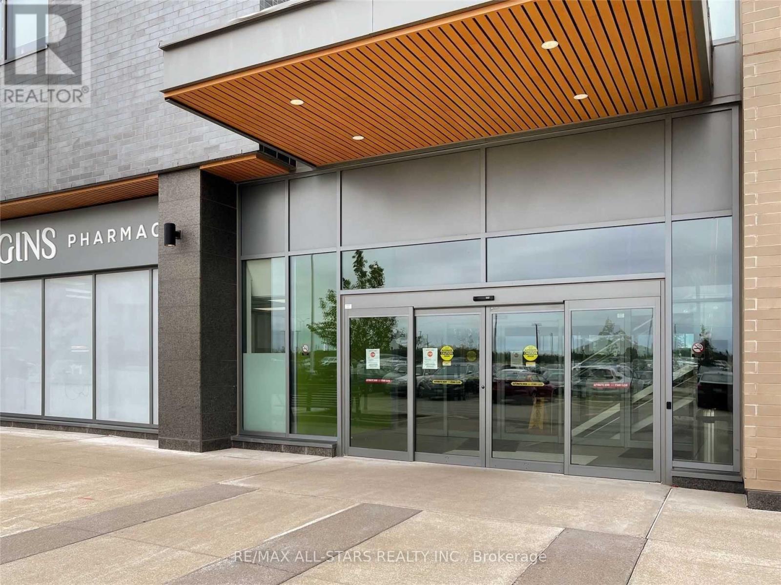 416 - 3075 Hospital Gate, Oakville, Ontario  L6M 1M1 - Photo 2 - W13439382