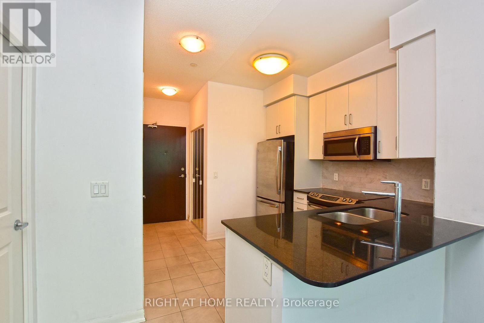 2805 - 215 Sherway Gardens Road, Toronto, Ontario  M9C 0A4 - Photo 33 - W13439386