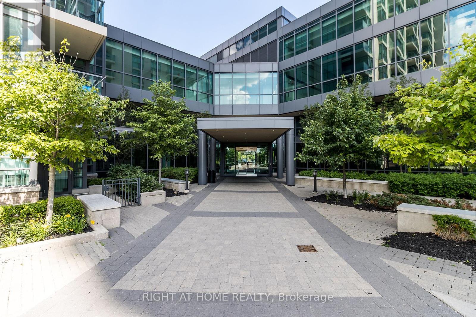 2805 - 215 Sherway Gardens Road, Toronto, Ontario  M9C 0A4 - Photo 4 - W13439386