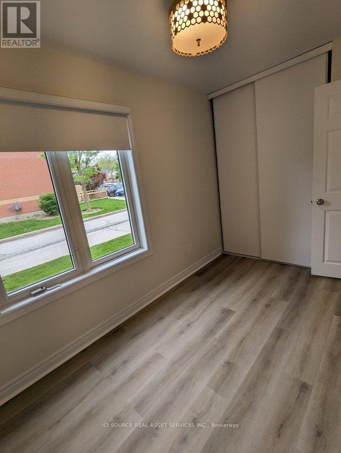 901 - 4140 Foxwood Drive, Burlington, Ontario  L7M 4R4 - Photo 13 - W13439392