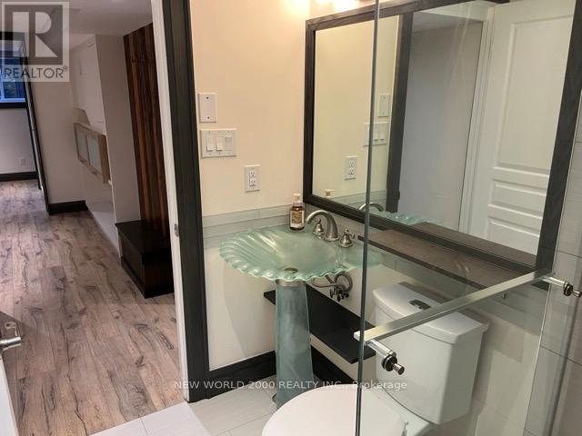 Unit 2 - 21 Flamingo Crescent, Toronto, Ontario  M6M 4E9 - Photo 7 - W13439430