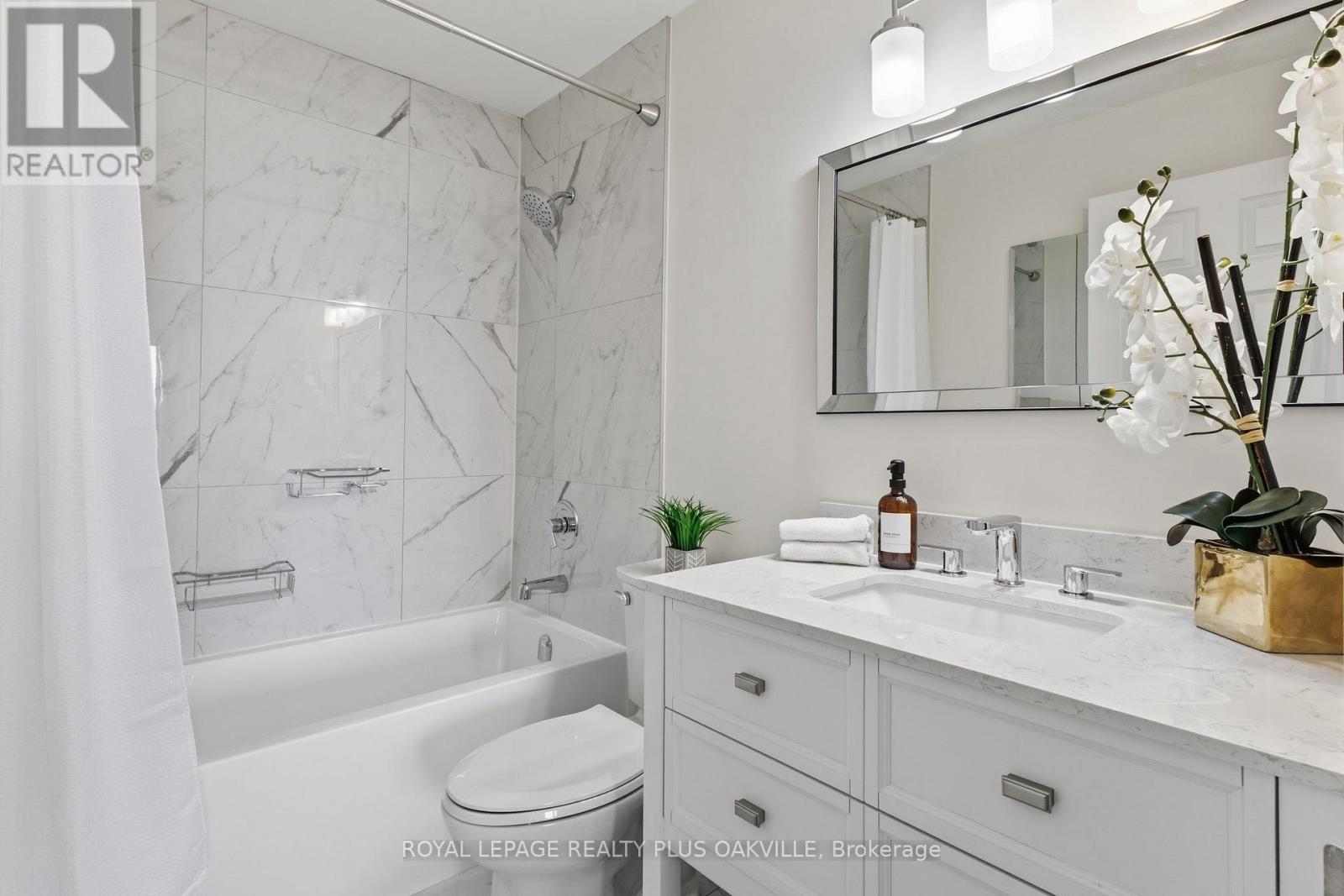 718 - 2511 Lakeshore Road W, Oakville, Ontario  L6L 6L9 - Photo 24 - W13439440