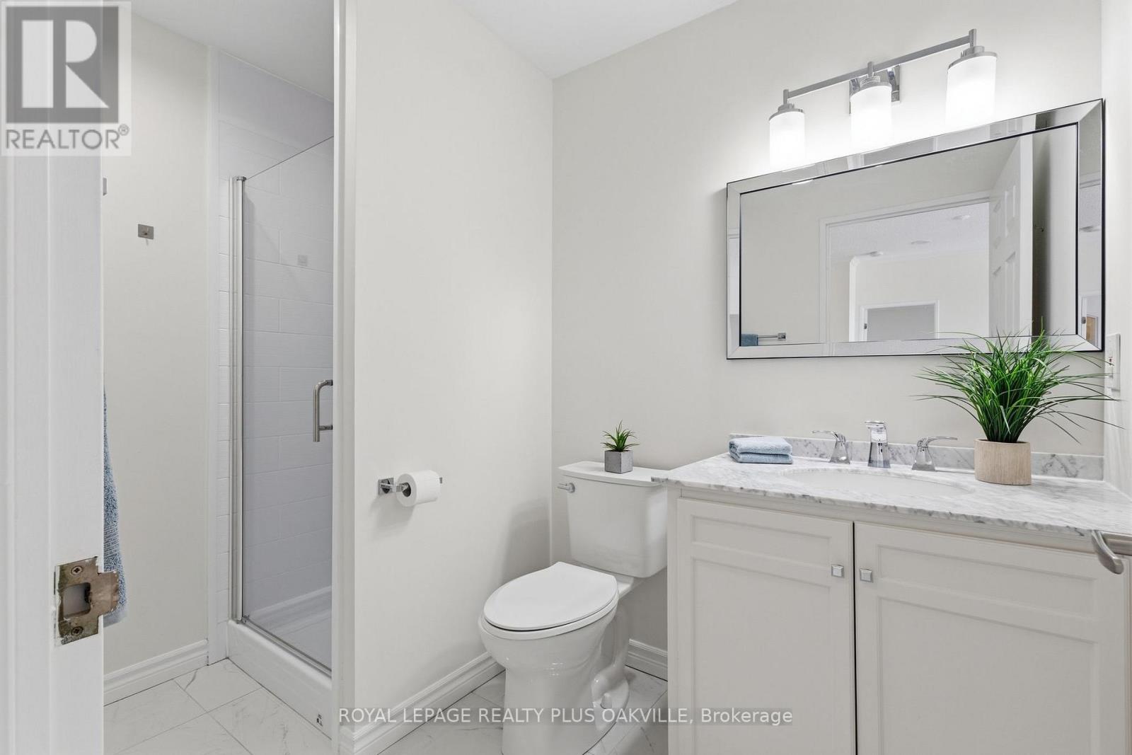 718 - 2511 Lakeshore Road W, Oakville, Ontario  L6L 6L9 - Photo 27 - W13439440