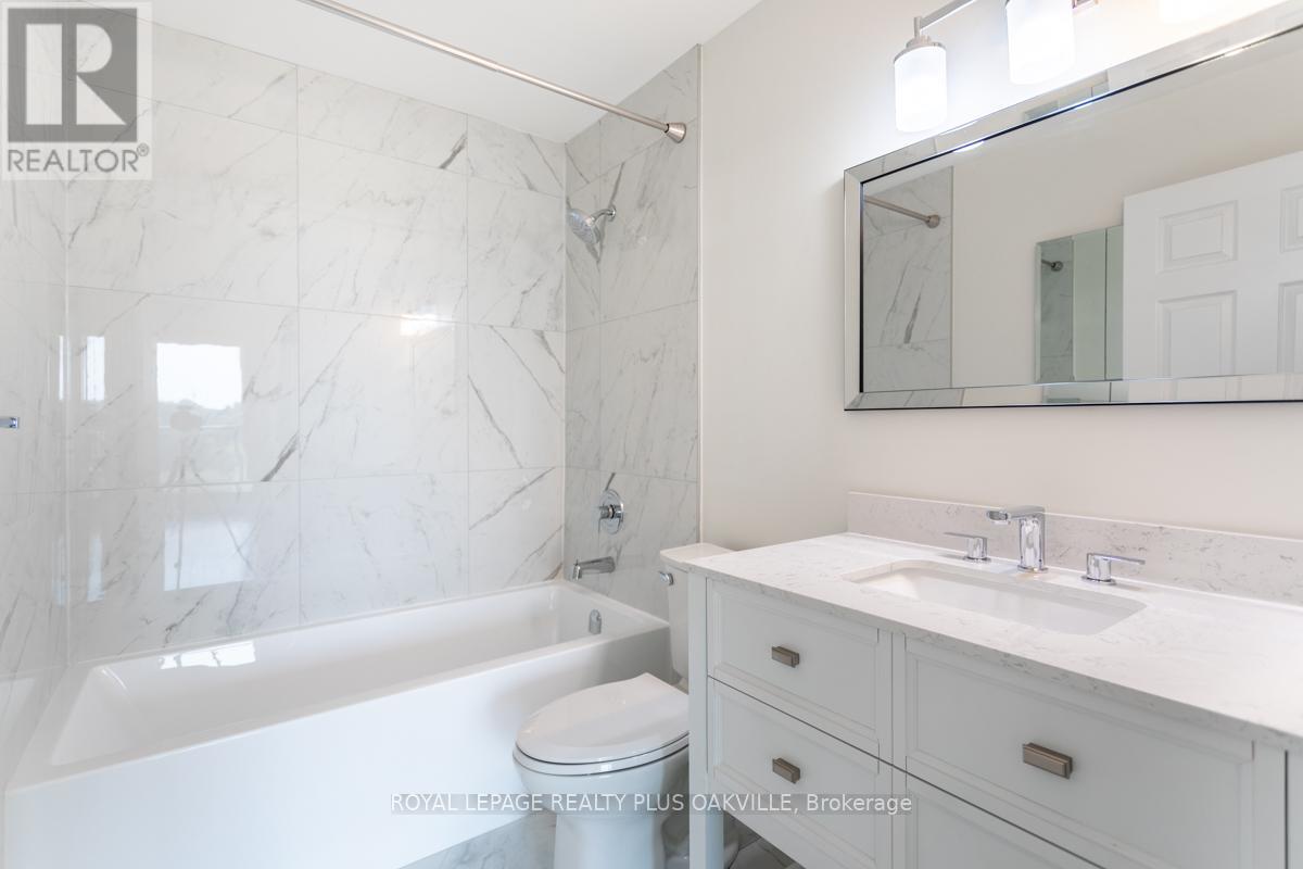 718 - 2511 Lakeshore Road W, Oakville, Ontario  L6L 6L9 - Photo 28 - W13439440