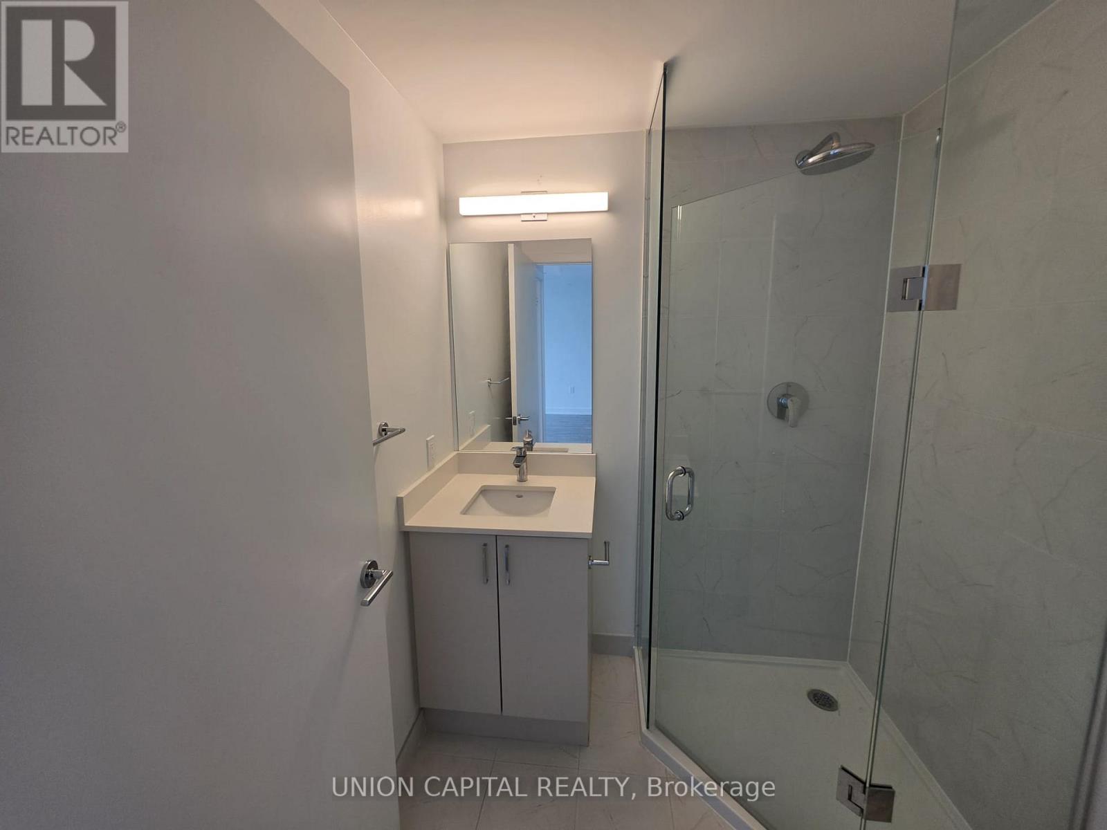 709 - 1005 Dundas Street E, Oakville, Ontario  L6H 8C7 - Photo 9 - W13439490