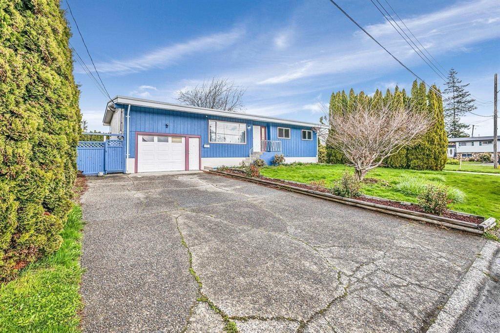 8429 HILTON DRIVE|Chilliwack Proper South