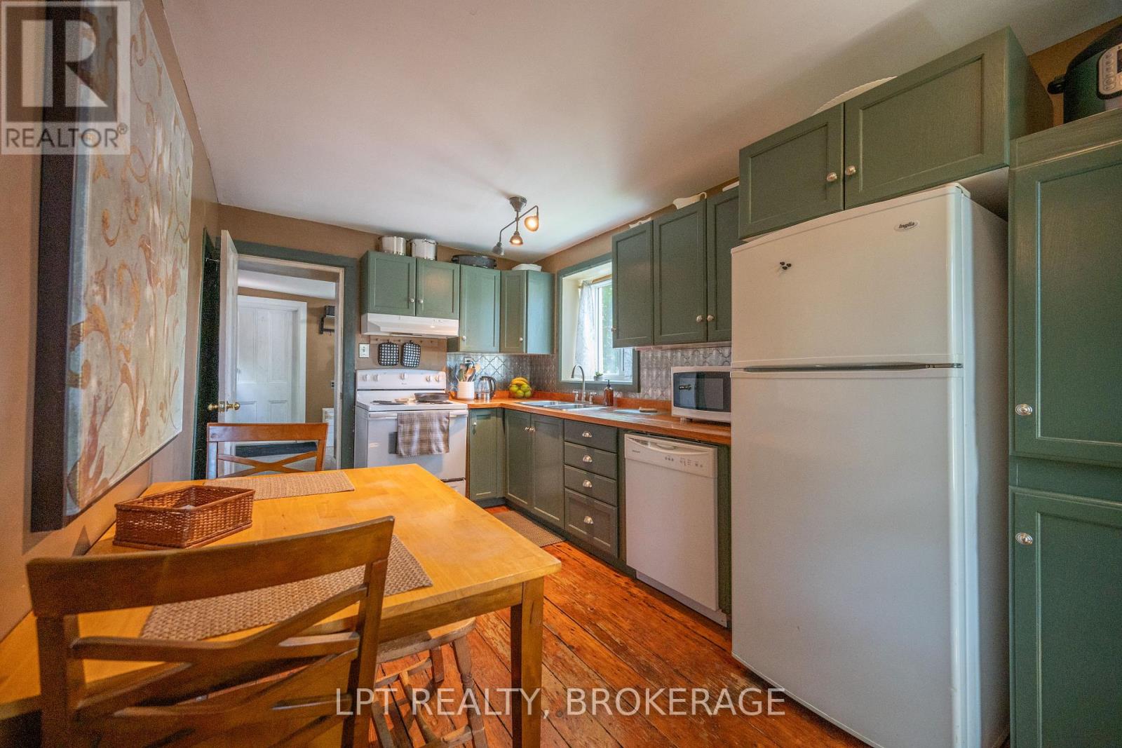 183 Second Street, Loyalist, Ontario  K0H 1G0 - Photo 11 - X13439726