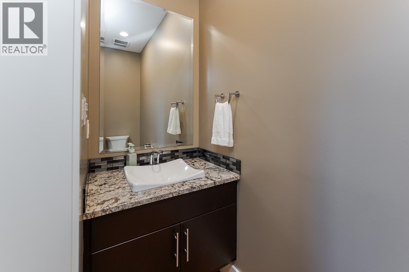 8206 St Patrick Avenue, Prince George, British Columbia  V2N 4K2 - Photo 12 - R3135503