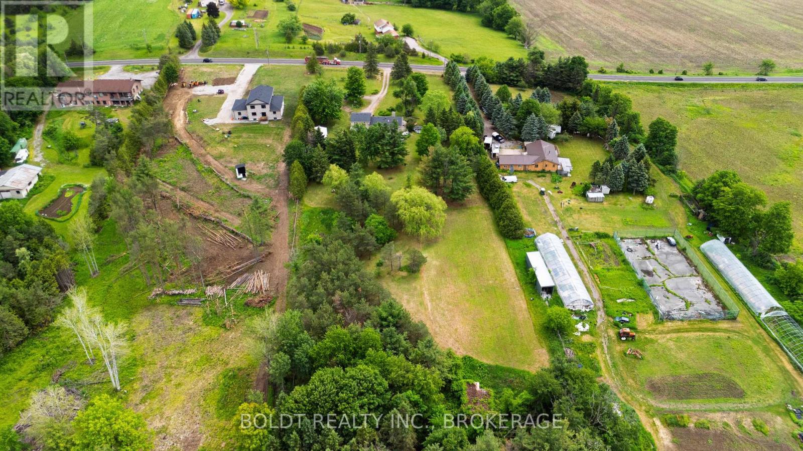 5832 5th Side Road, Innisfil, Ontario  L0L 1L0 - Photo 40 - N13438002