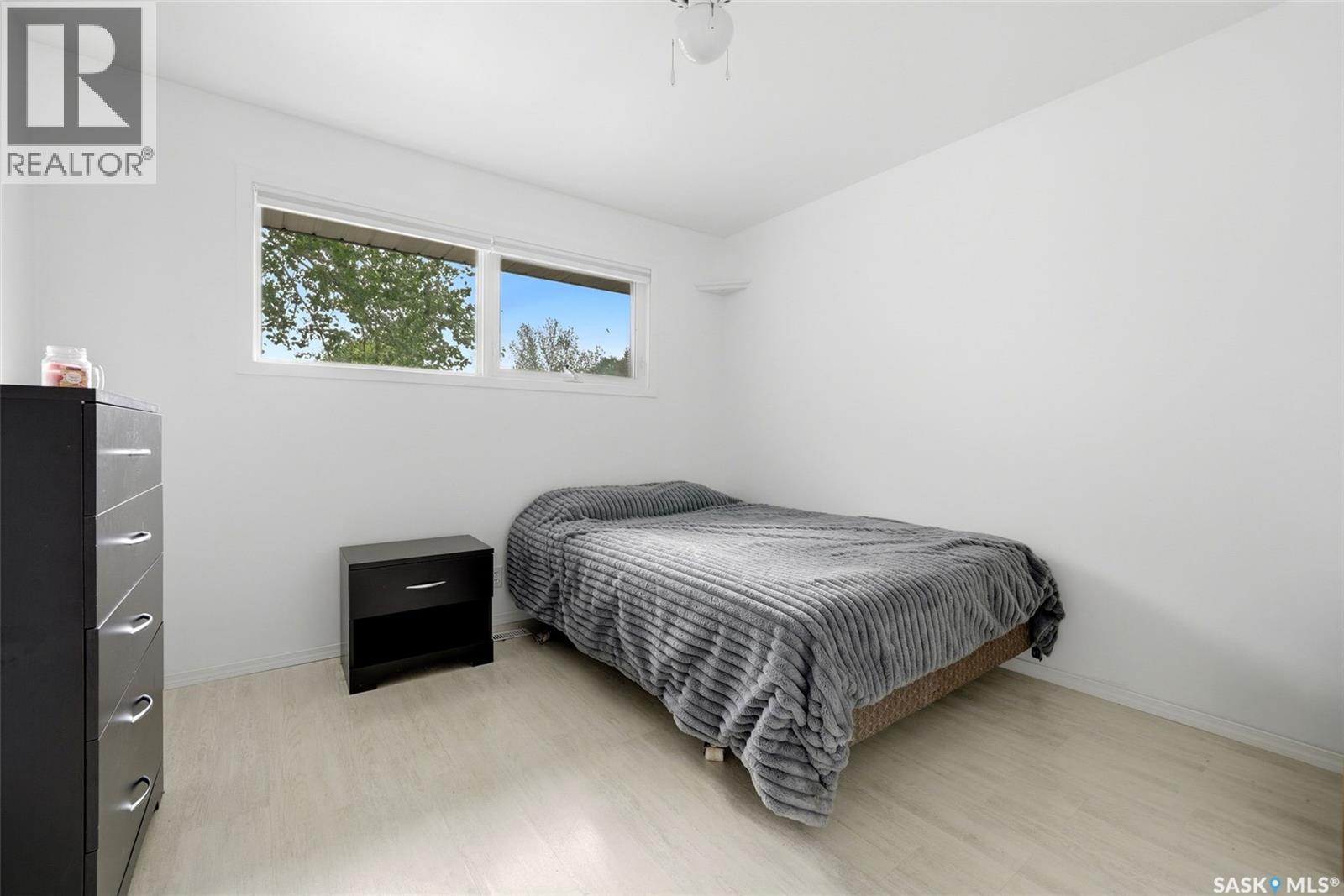 942 Broad Street N, Regina, Saskatchewan  S4R 5V7 - Photo 9 - SK039254