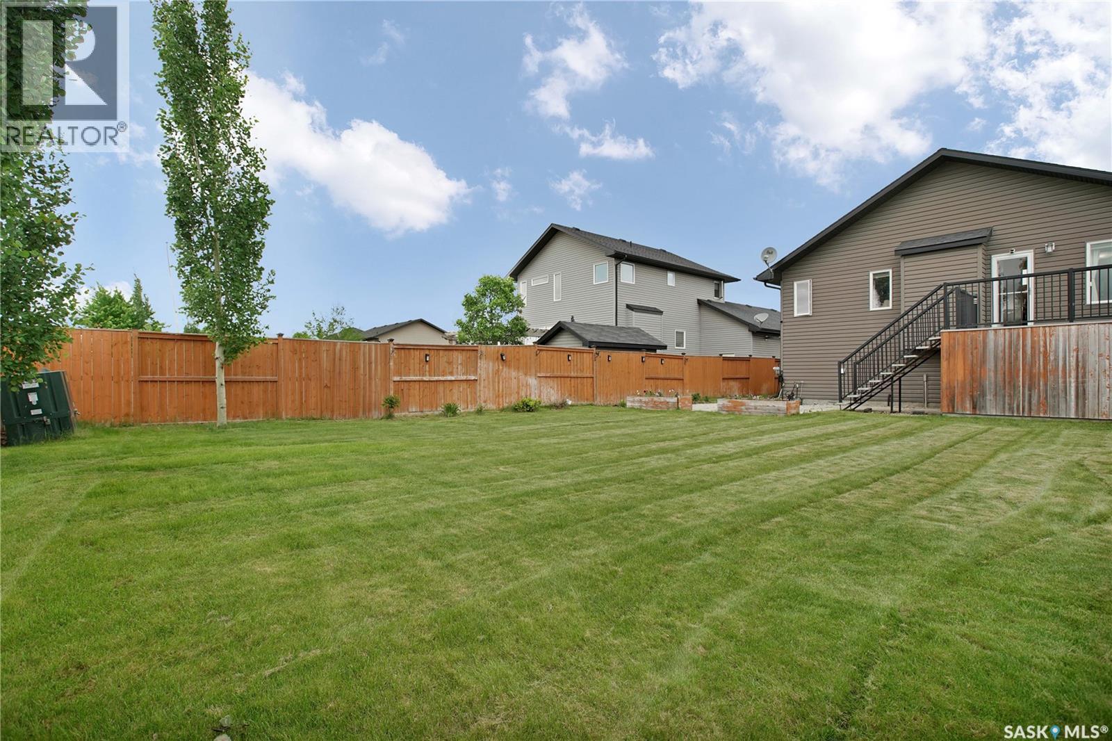 902 Stony Crescent, Martensville, Saskatchewan  S7K 6K7 - Photo 36 - SK039205