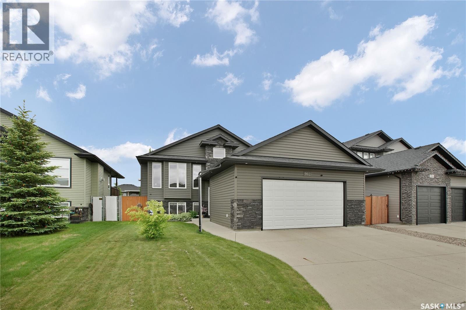 902 Stony Crescent, Martensville, Saskatchewan  S7K 6K7 - Photo 37 - SK039205
