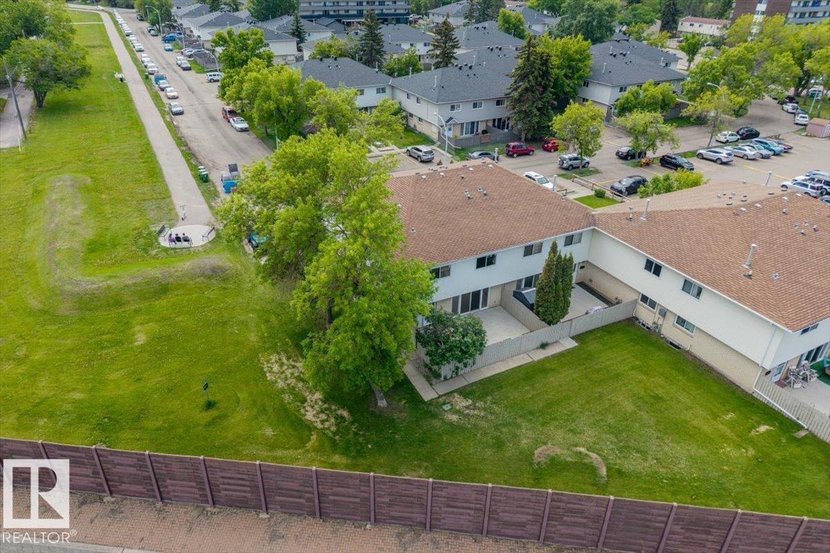 145b Royal Rd NW, Edmonton, Alberta  T6J 2E7 - Photo 28 - E4492599