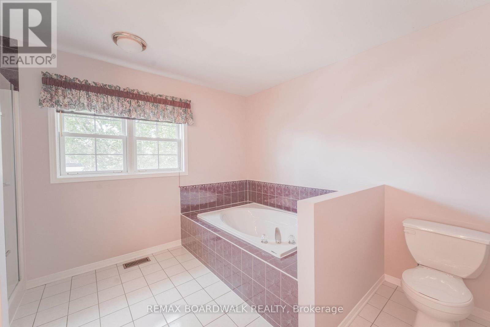 57 Mattawa Crescent, Ottawa, Ontario  K2M 2E8 - Photo 28 - X13439710
