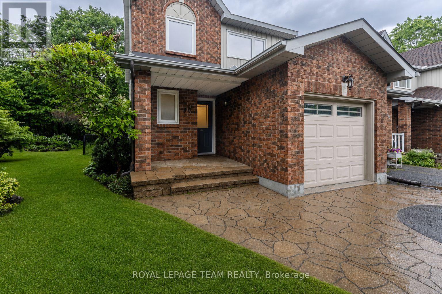90 Blackdome Crescent, Ottawa, Ontario  K2T 1B1 - Photo 3 - X13439712