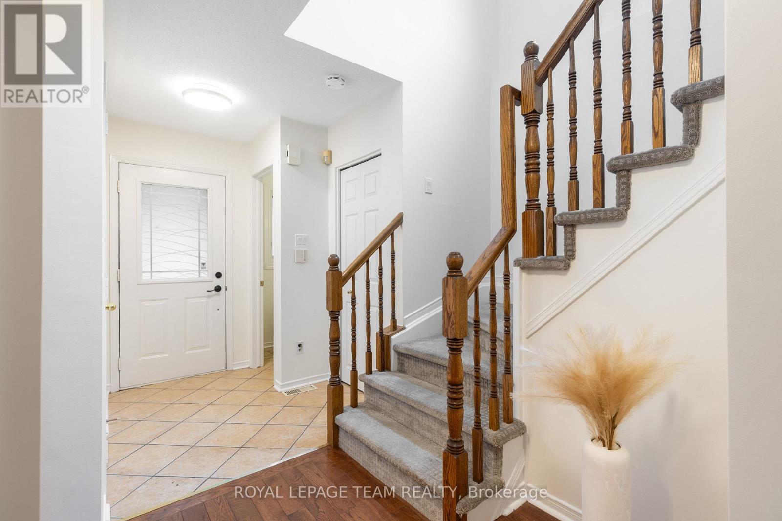 90 Blackdome Crescent, Ottawa, Ontario  K2T 1B1 - Photo 6 - X13439712
