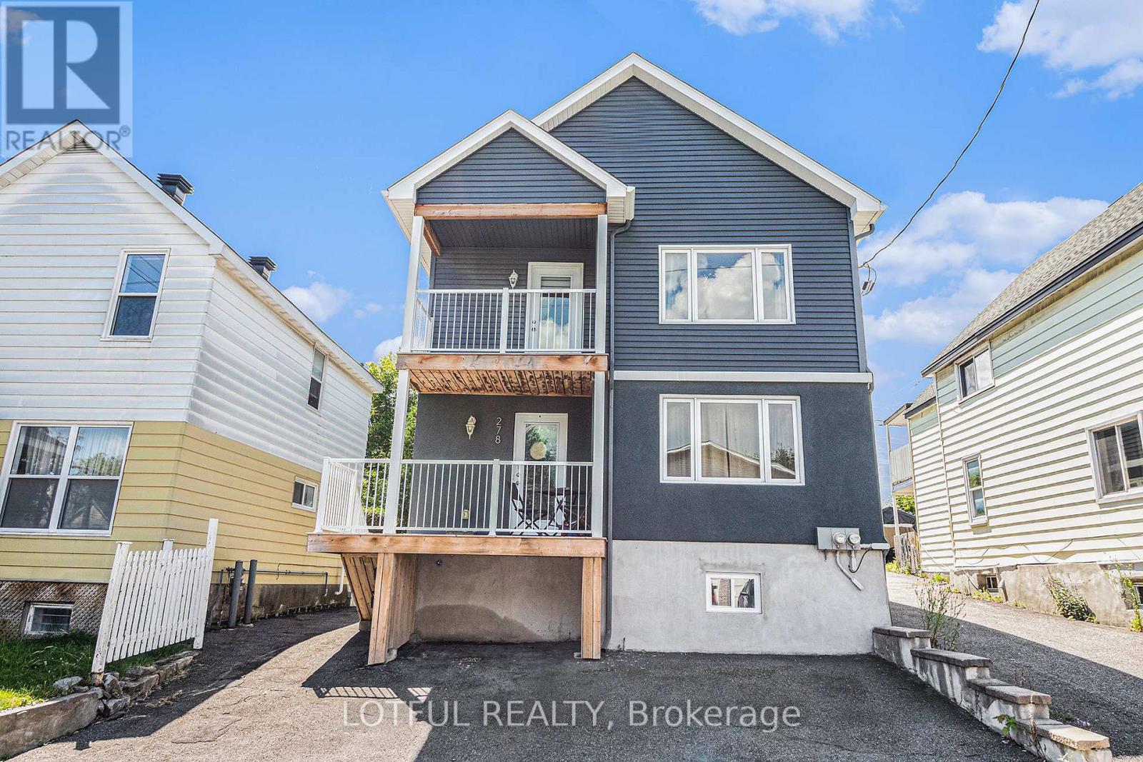 2 - 278 Shakespeare Street, Ottawa, Ontario  K1L 5M5 - Photo 2 - X13439758