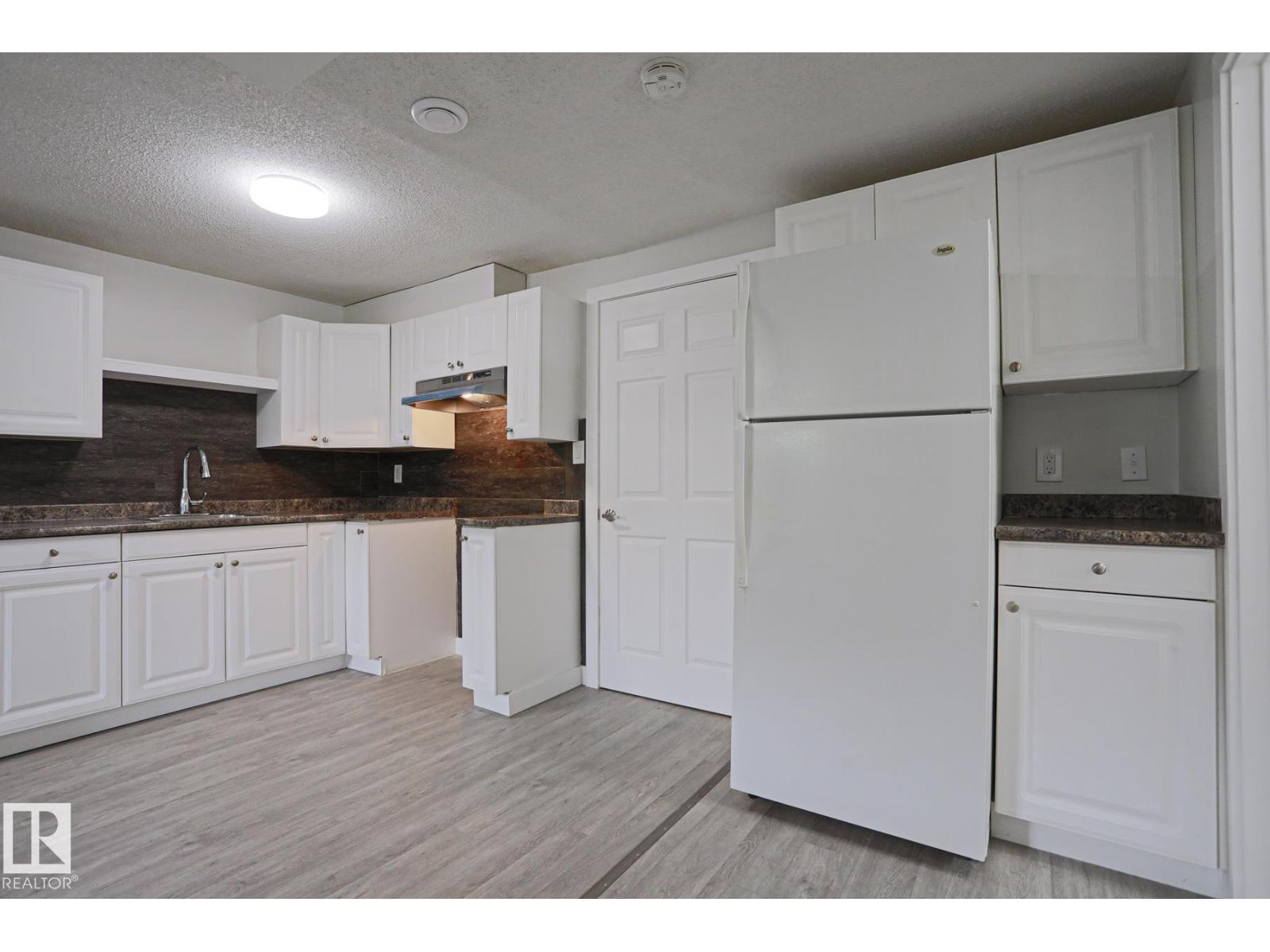 9909 157 St Nw, Edmonton, Alberta  T5P 2T7 - Photo 23 - E4493442