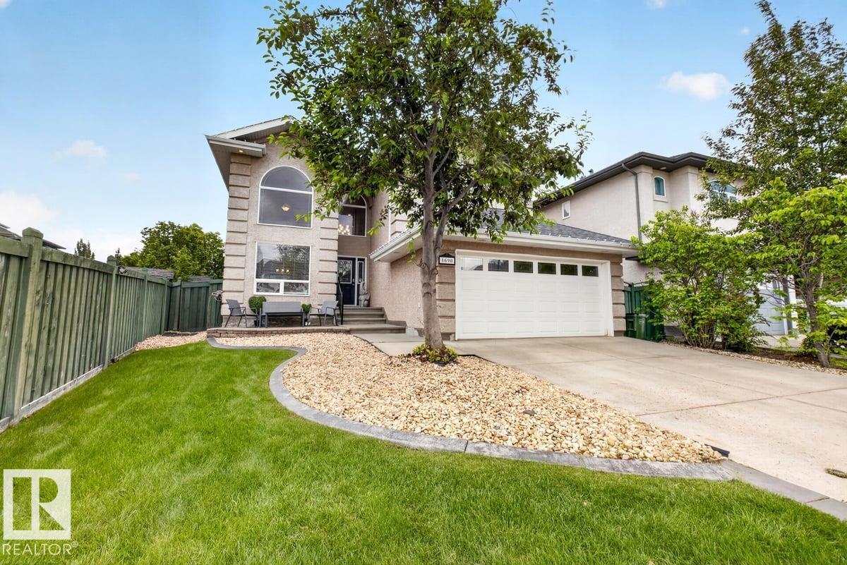 1690 Hector Rd Nw, Edmonton, Alberta  T6R 3B8 - Photo 3 - E4493431