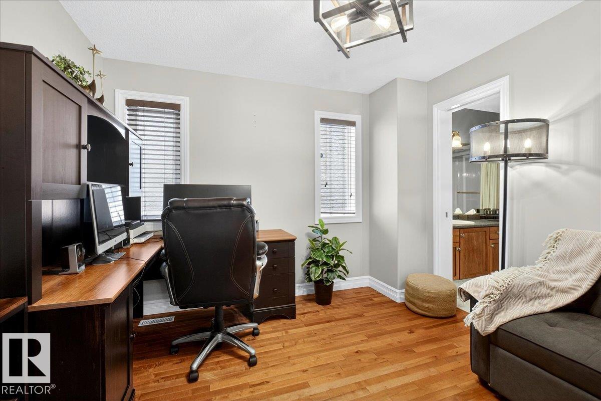 1690 Hector Rd Nw, Edmonton, Alberta  T6R 3B8 - Photo 30 - E4493431
