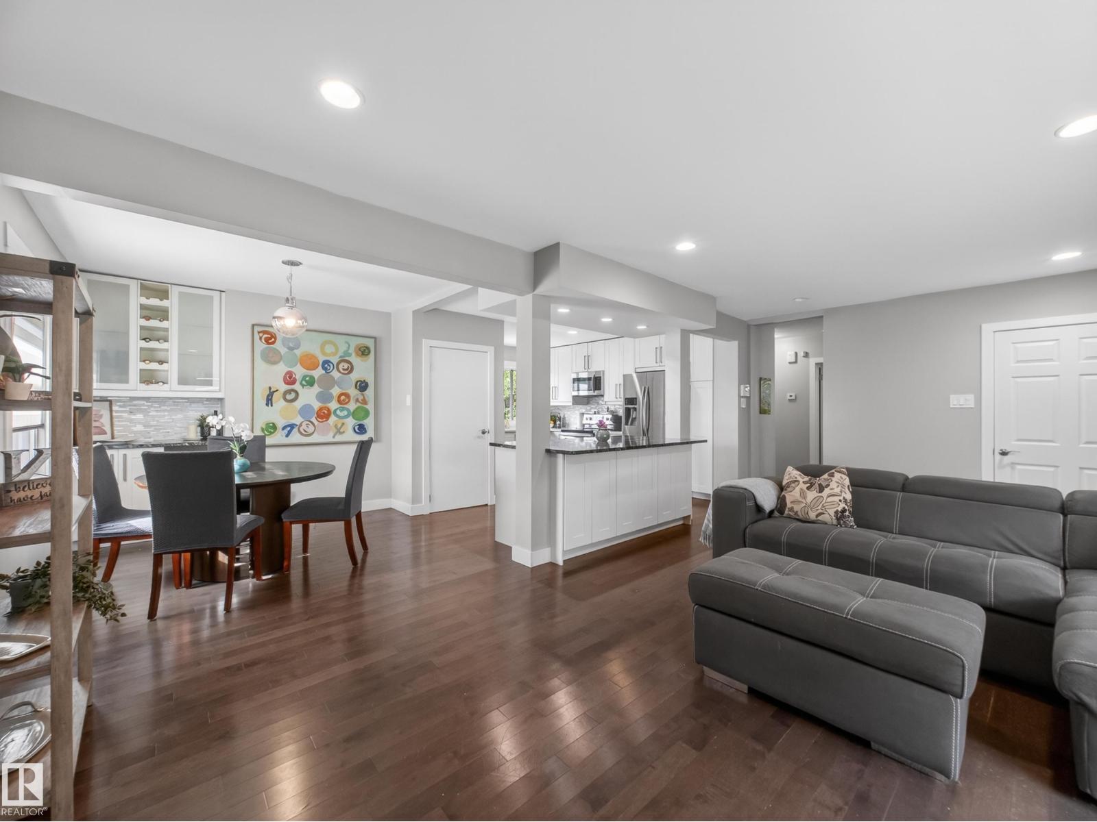 15803 83 Av NW, Edmonton, Alberta  T5R 3T8 - Photo 8 - E4493448