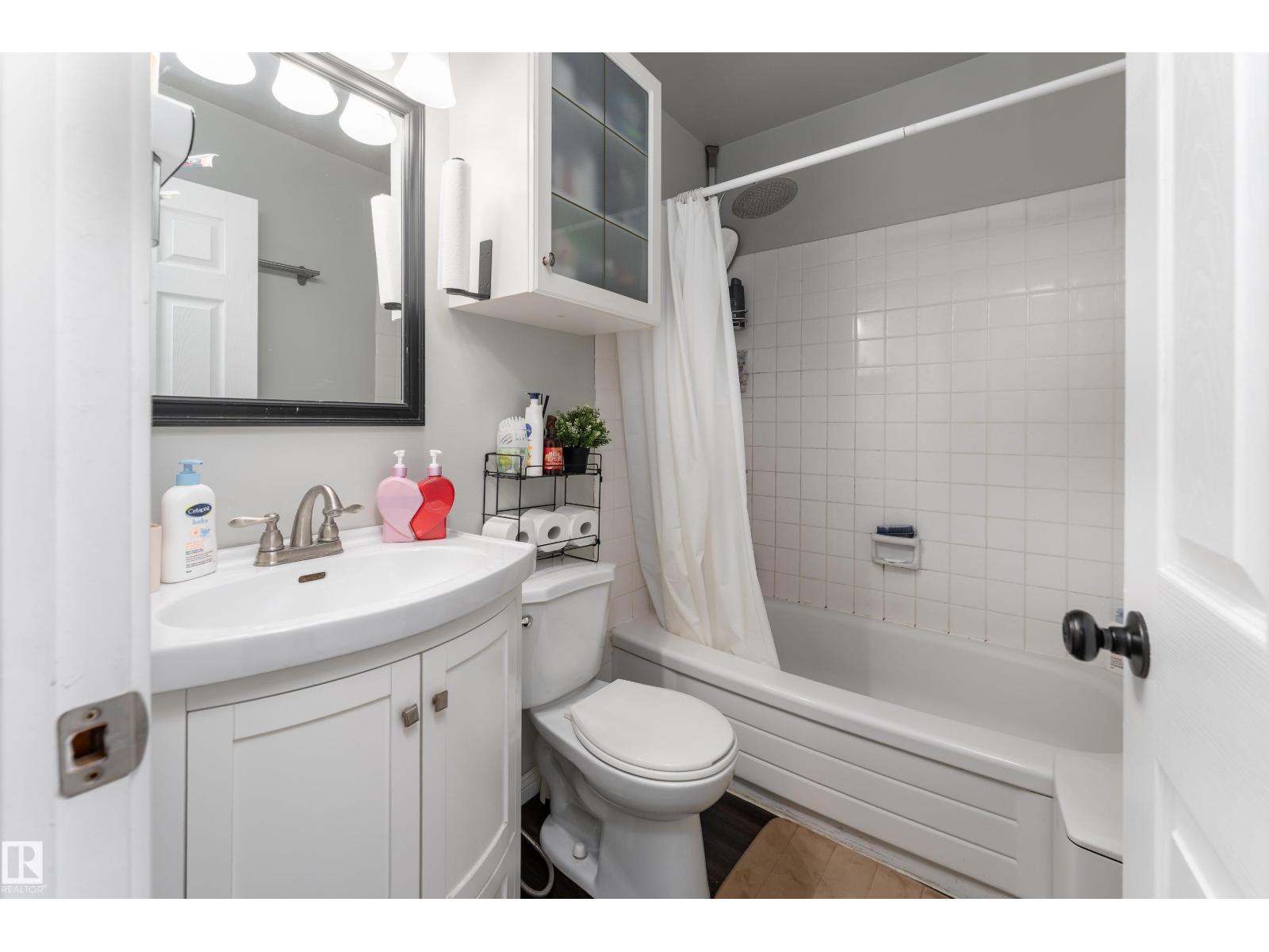 1478 Lakewood Rd W NW, Edmonton, Alberta  T6K 3M2 - Photo 19 - E4493458