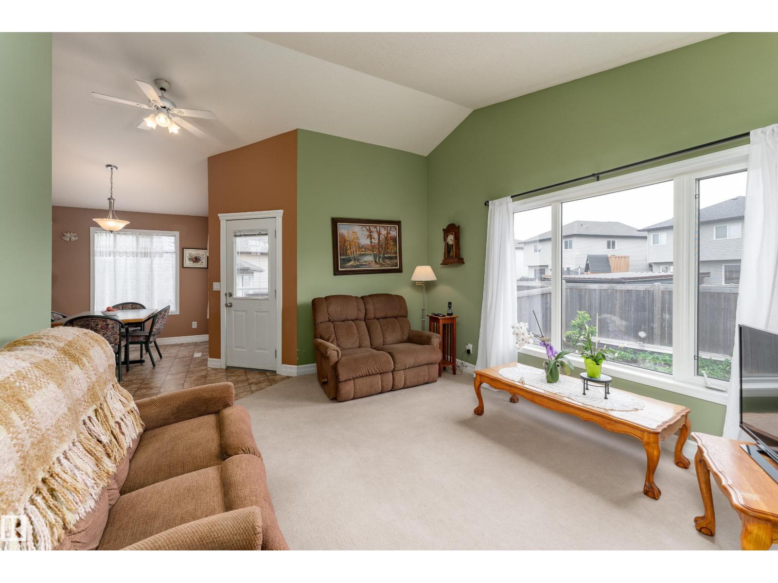 47 Lamplight Dr, Spruce Grove, Alberta  T7X 4N1 - Photo 4 - E4493467