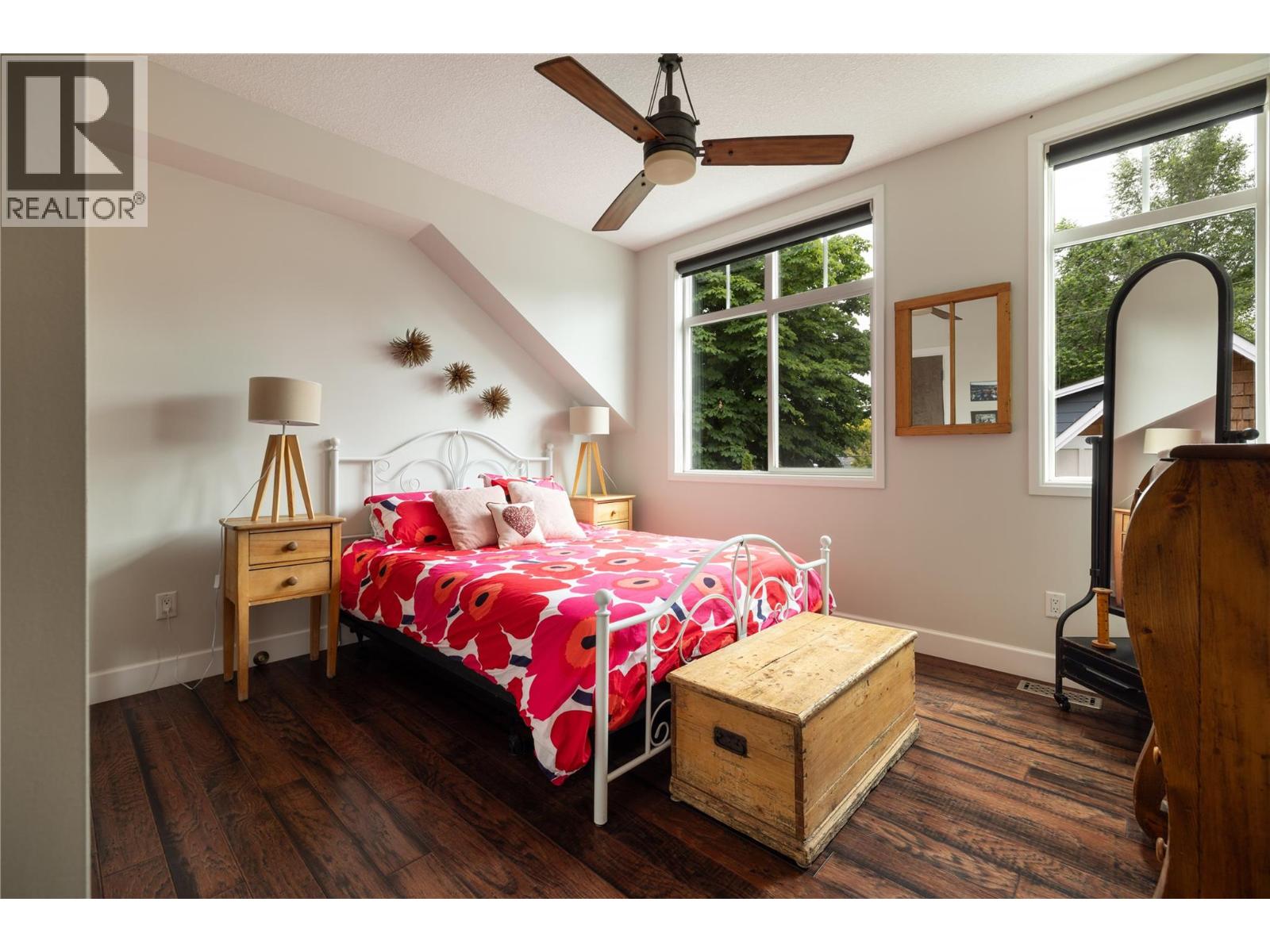 747 & 749 Wilson Avenue, Kelowna, British Columbia  V1Y 6X8 - Photo 28 - 10384357