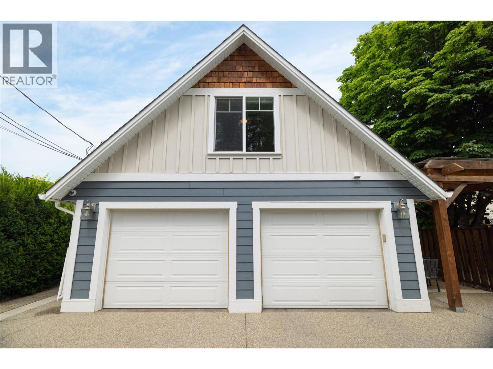 747 & 749 Wilson Avenue, Kelowna, British Columbia  V1Y 6X8 - Photo 57 - 10384357