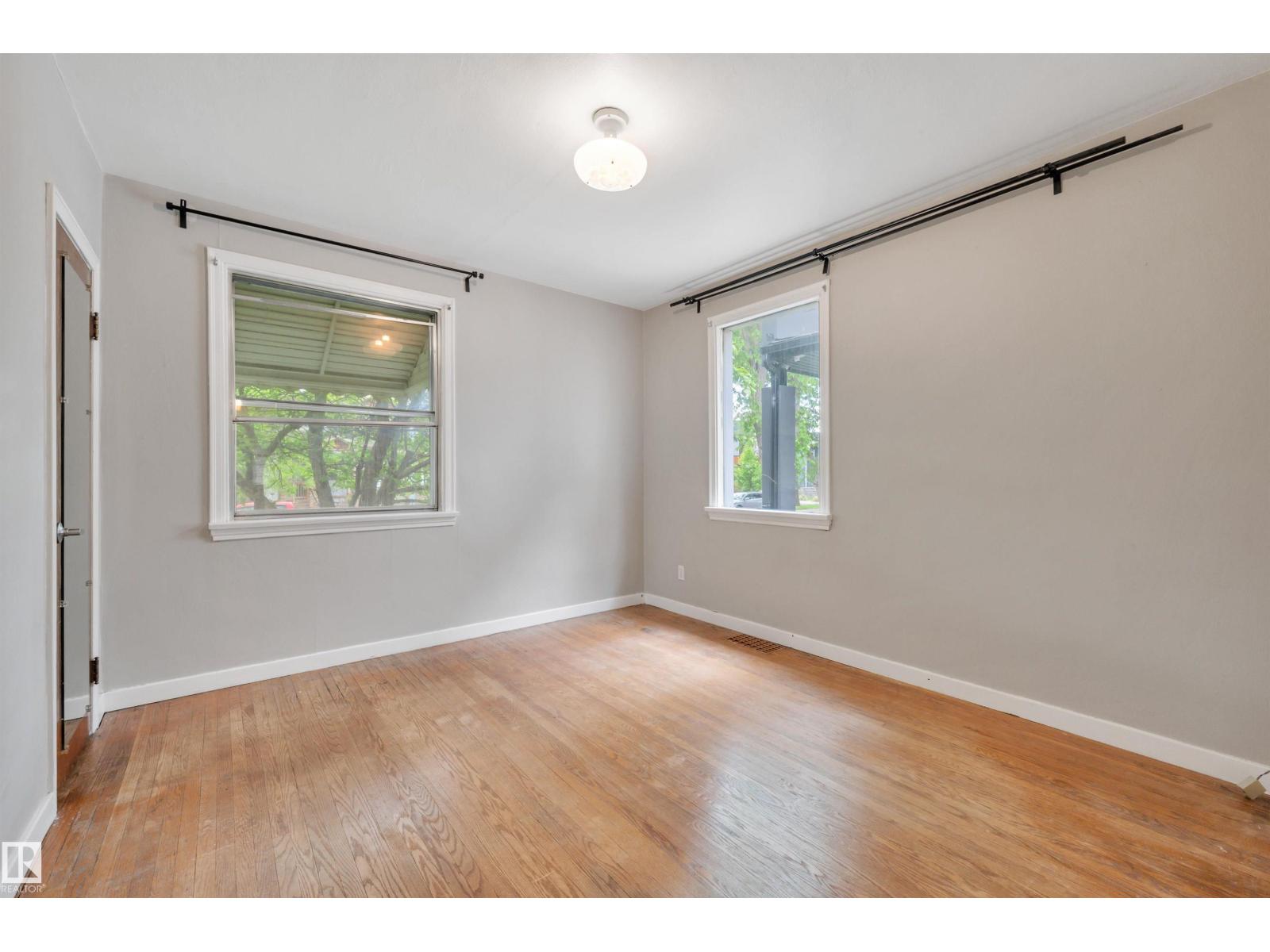 9624 77 Av NW, Edmonton, Alberta  T6C 0M5 - Photo 15 - E4493475