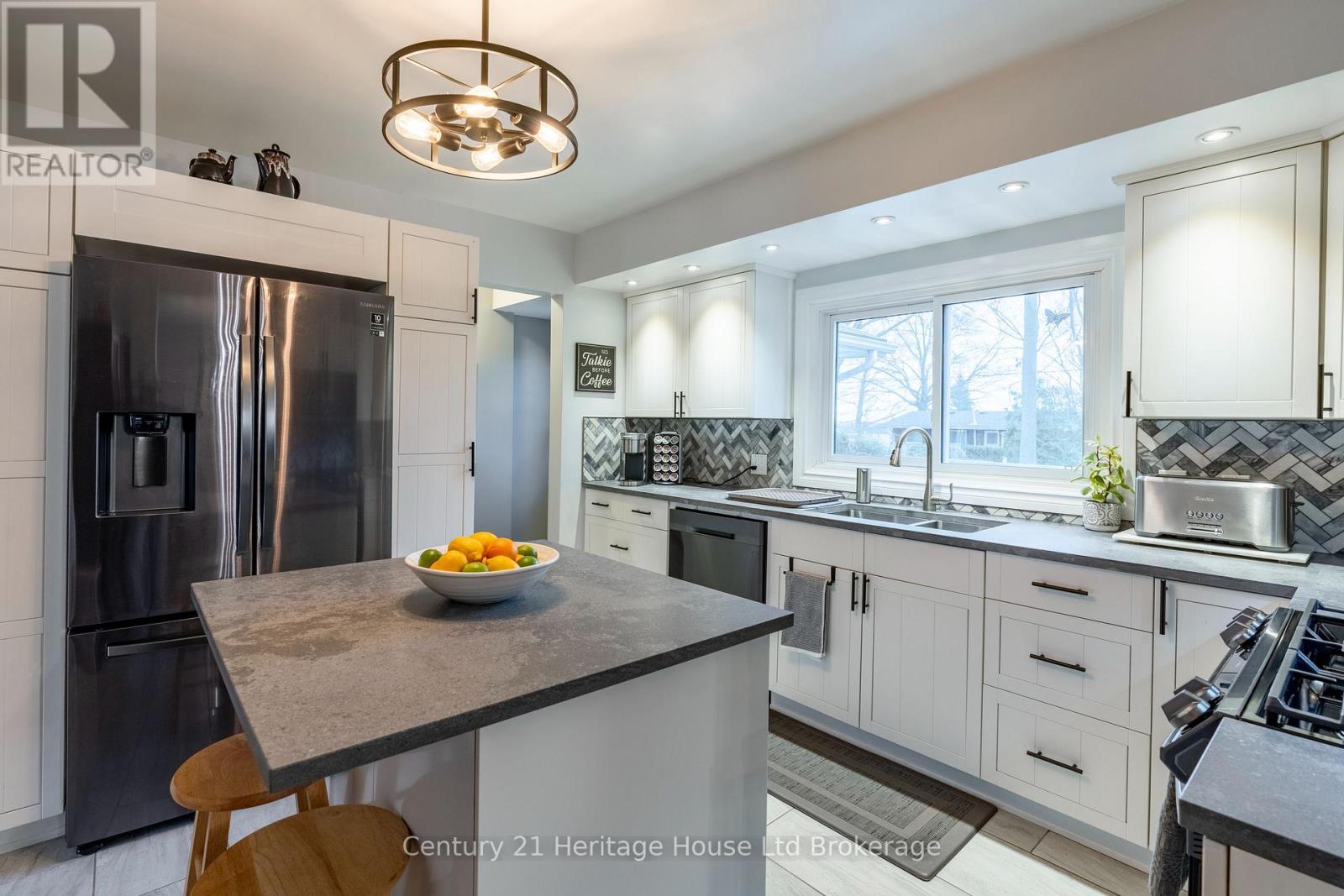 93 James Avenue, Tillsonburg, Ontario  N4G 1A7 - Photo 19 - X13439770