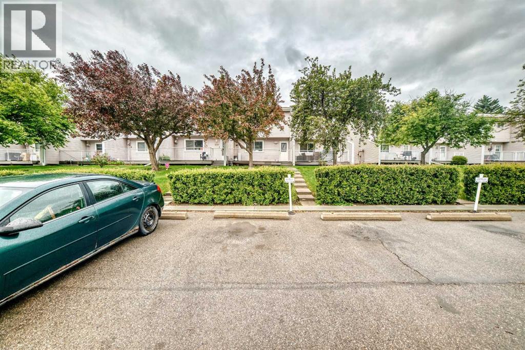 232 Marlborough Way NE, Calgary, Alberta  T2A 6R9 - Photo 30 - A2319533