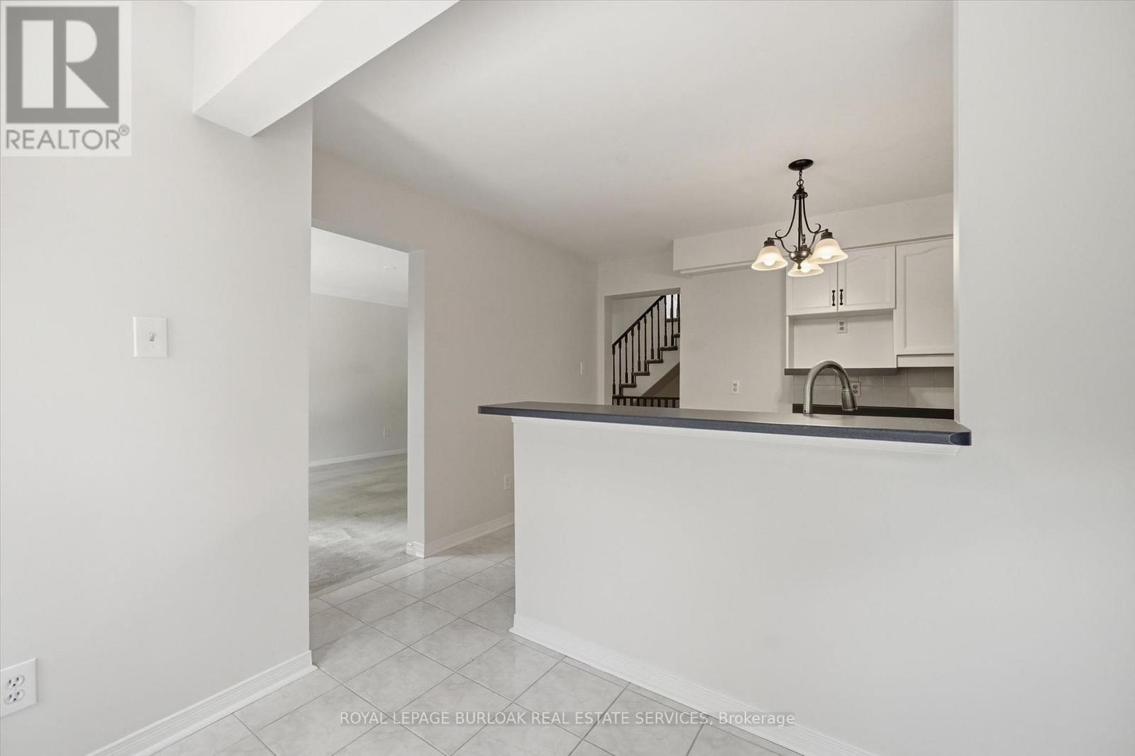 19 - 3333 New Street, Burlington, Ontario  L7N 1N1 - Photo 8 - W13240100