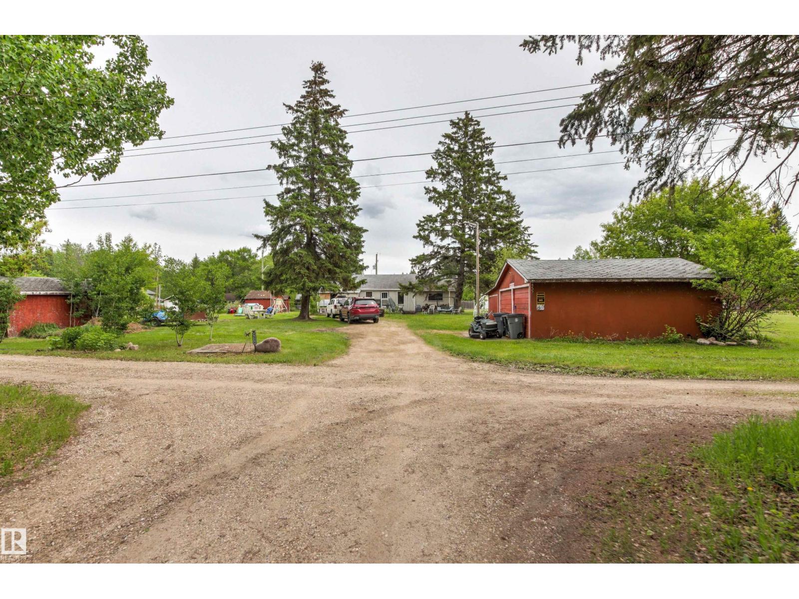 4520 45 St, Rural Lac Ste. Anne County, Alberta T0E 0E0 - Photo 28 - E4493476