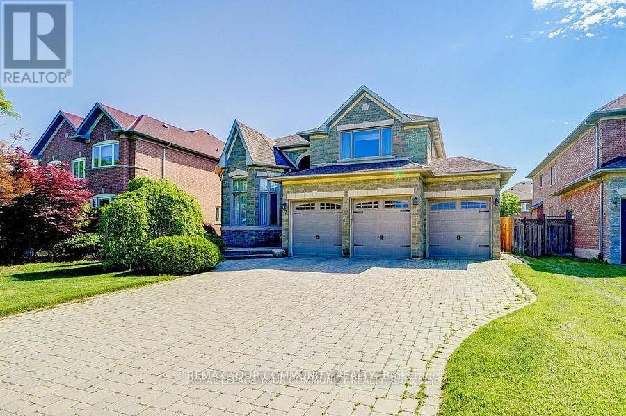 7 FERN AVENUE, Richmond Hill, Ontario